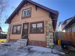 522 Kensington Ave, Kansas City, MO 64124