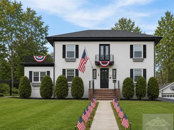 116 Oakhurst Ave, Bluefield, WV 24701