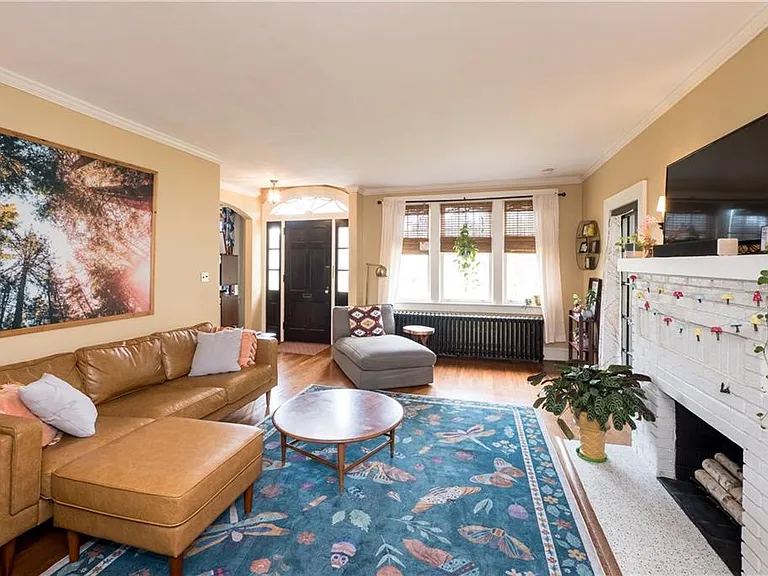 130 W Leicester Ave — Photo 5