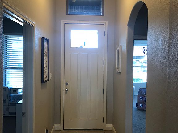 5th image of 1204 Lumina Ct