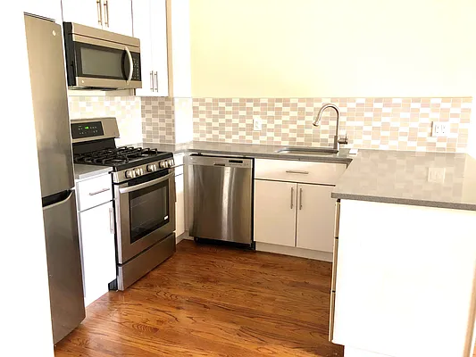 Rented by Halstead Real Estate | media 16