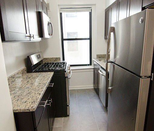 2nd image of 3505 94th St APT 4H