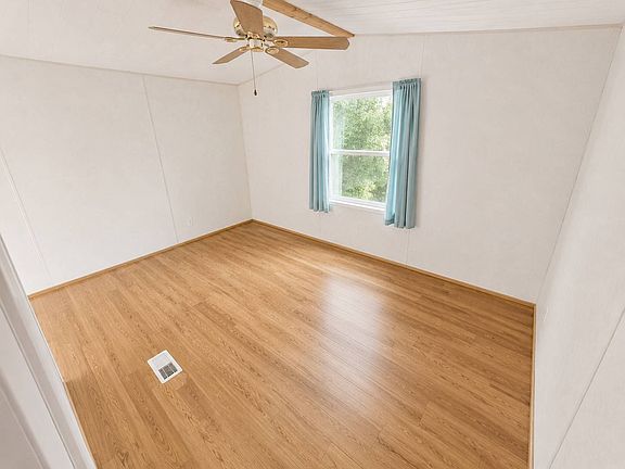 5th image of 3174 Sugar Mill Ln #212