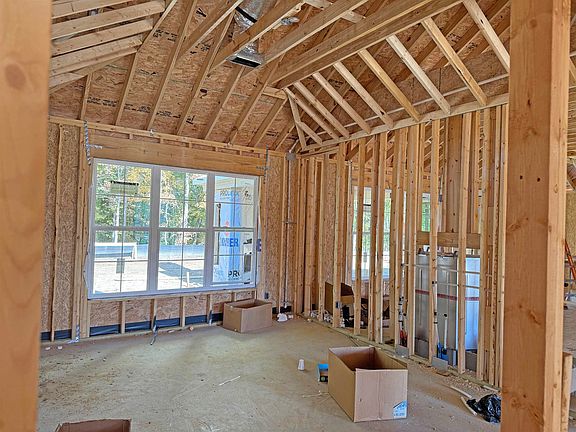 7th image of this home