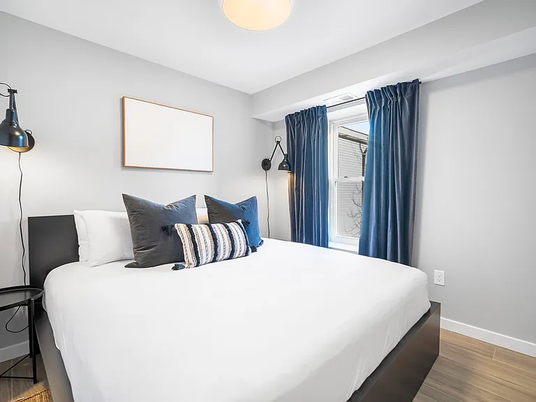 21 N Albany Ave #3 — Photo 9