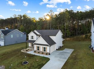 6556 River Station Dr, Lula, GA 30554
