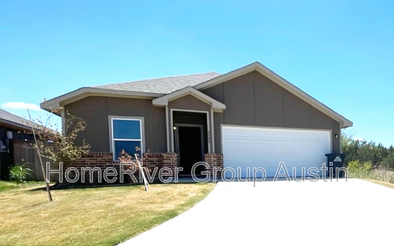 1st image of 7902 Vineyard Dr