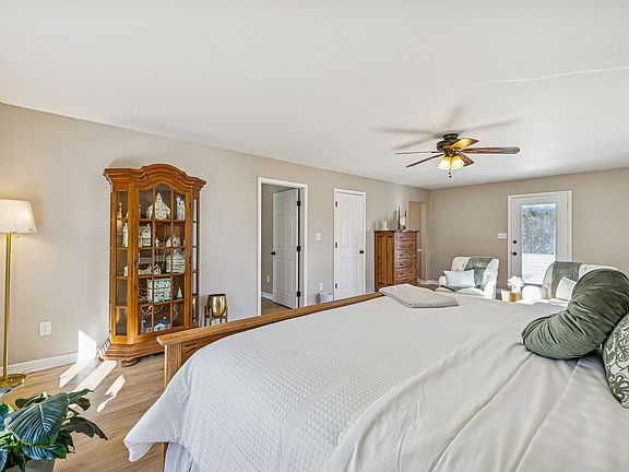 24th image of this home