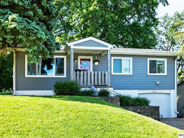 6415 Ogden St, Omaha, NE 68104