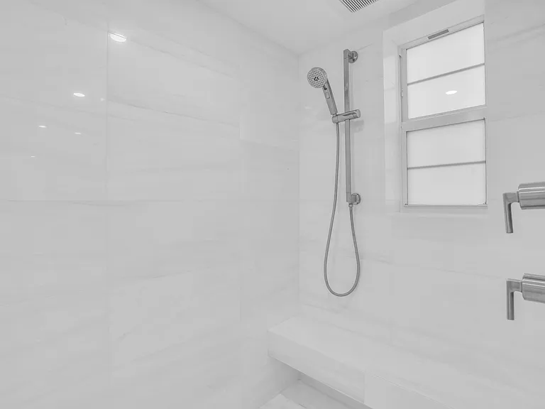 9517 Gulf Shore Dr #DRIVE202 — Photo 28