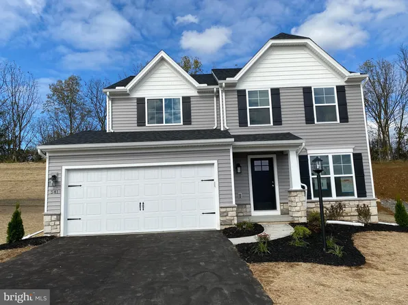 541 Emerald Way #91, Carlisle, PA 17015