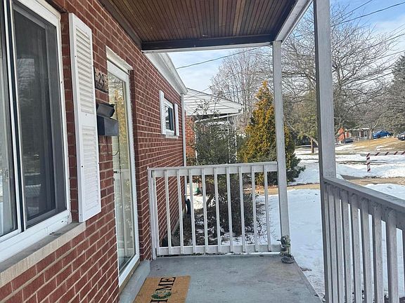 5th image of 29 Julia Ave