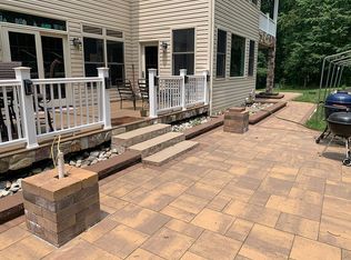 103 Haytown Rd, Lebanon, NJ 08833