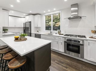 1090 McConnell Dr, Decatur, GA 30033