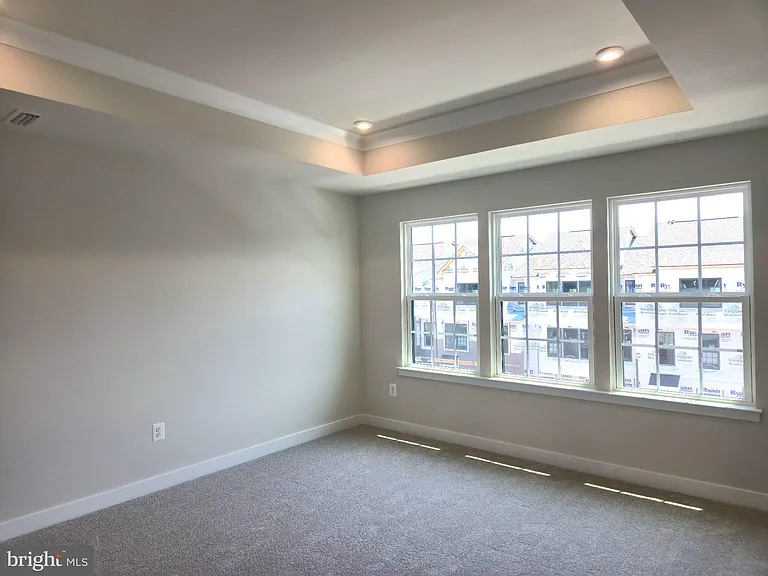 246 E Main St — Photo 11