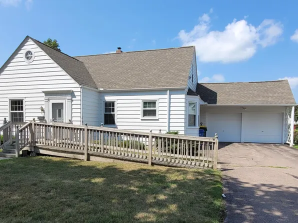 716 4th Ave SW, Pipestone, MN 56164