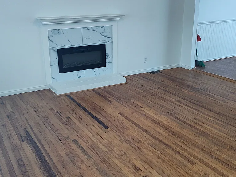 1617 E Lakewood Dr — Photo 2