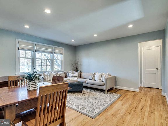 3rd image of 702 S Fayette St APT 12