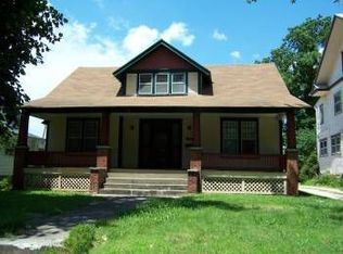 1465 E Walnut St, Springfield, MO 65802