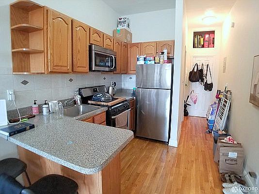 2nd image of 57 5th Ave APT 4L