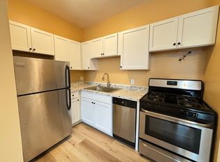 46 Glass St APT 2, Suncook, NH 03275