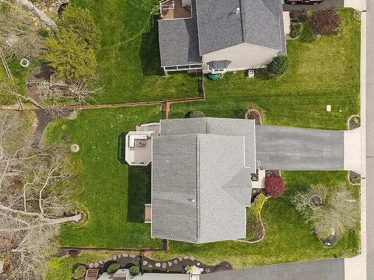 12936 Crews Ct — Photo 40