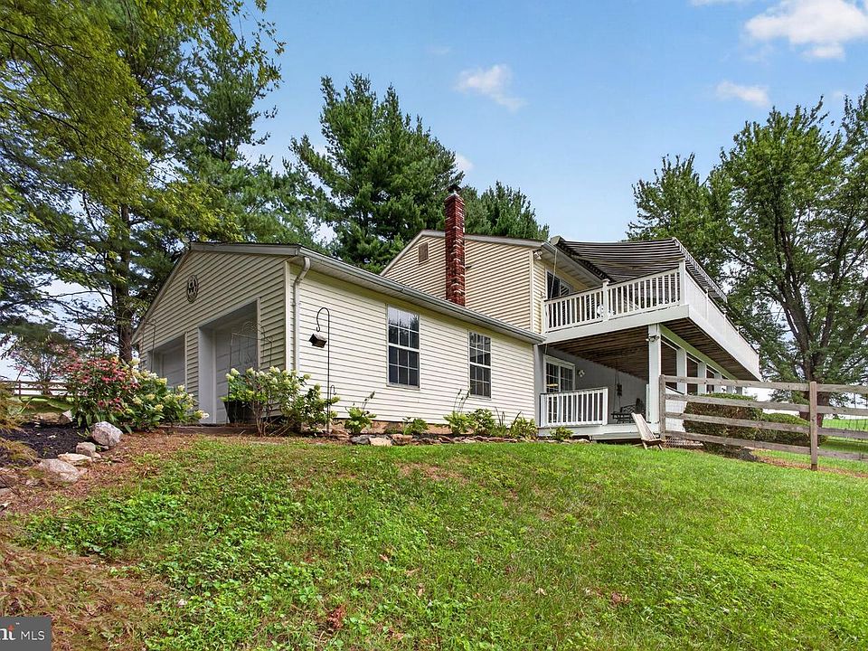 2nd image of 1371 Wesley Rd