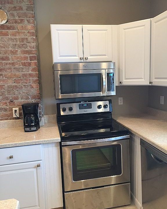 new kitchen + appliances