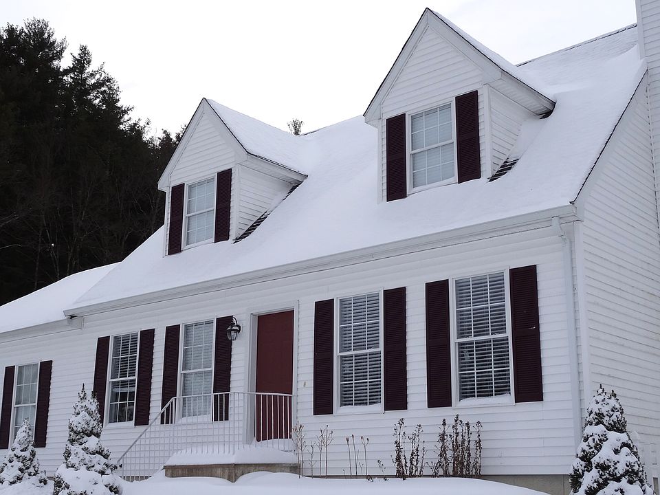 2nd image of 2 Ridge View Ter