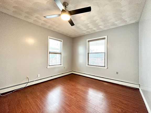 5th image of 50 Berkshire St Floor 2