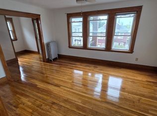 11 Sterling St, Somerville, MA 02144