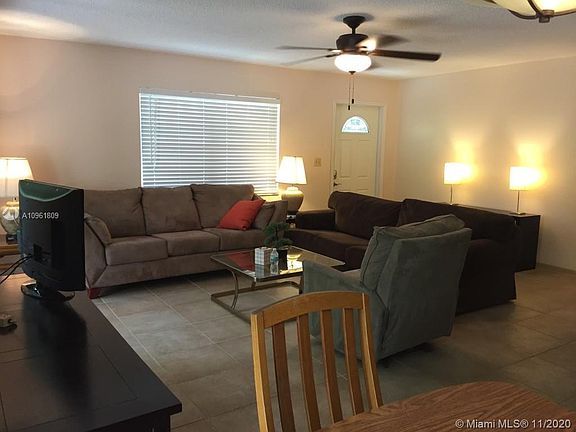 3rd image of 615 SW 16th Ct Unit 2N