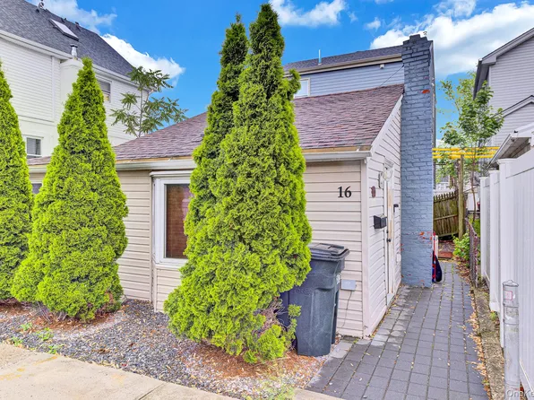 16 Cyrus Avenue, Brooklyn, NY 11229
