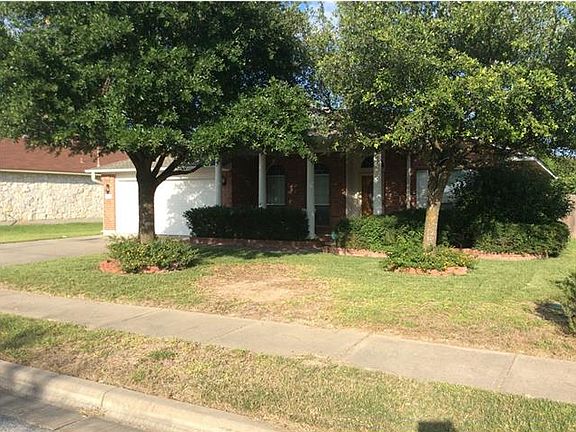 3rd image of 17113 Zola Ln