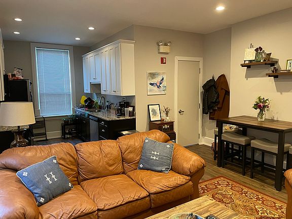 Living room/Kitchen, door leads to a full bath