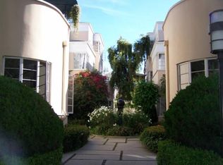 338 1/2 N Sycamore Ave, Los Angeles, CA 90036