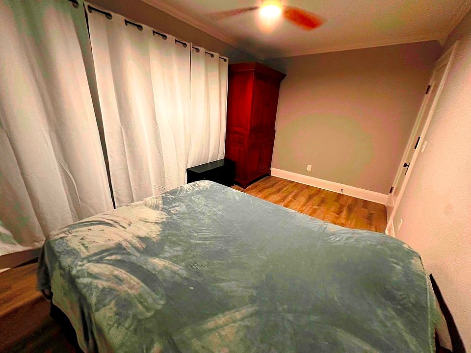 2nd image of 803 E James St #1-4