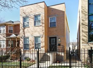 3412 S Prairie Ave, Chicago, IL 60616