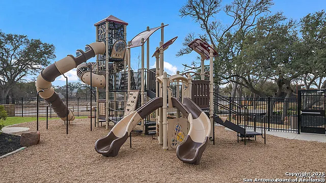 3926 Copper Riv — Photo 46