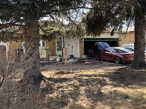2nd image of 327 E 17th Ave
