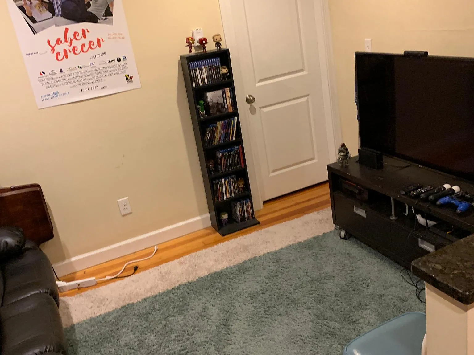 2 bed, $3,200 — Photo 2