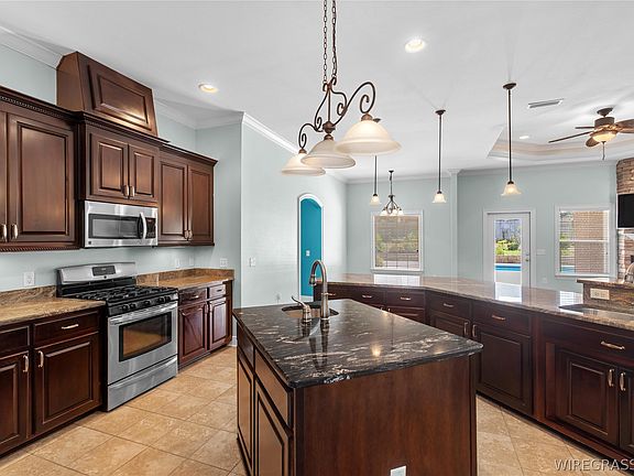 4th image of 202 Frisco Ln