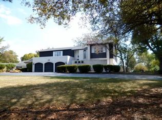 24755 S Willow Brook Trl, Crete, IL 60417