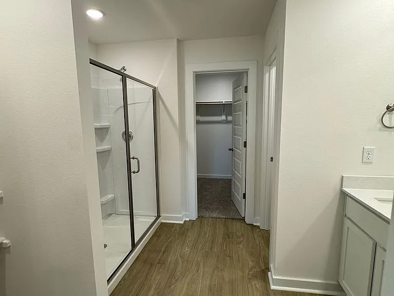 6316 Warwick Dr — Photo 15