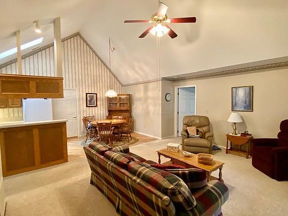 5th image of 336 Shannon Ln