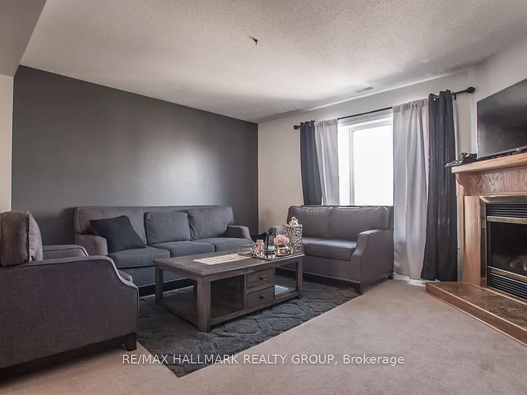 330 Cresthaven Dr #33 — Photo 5