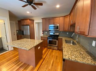 44 Mechanic St #2, New Haven, CT 06511