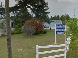 9 Danny St, Hazlehurst, GA 31539