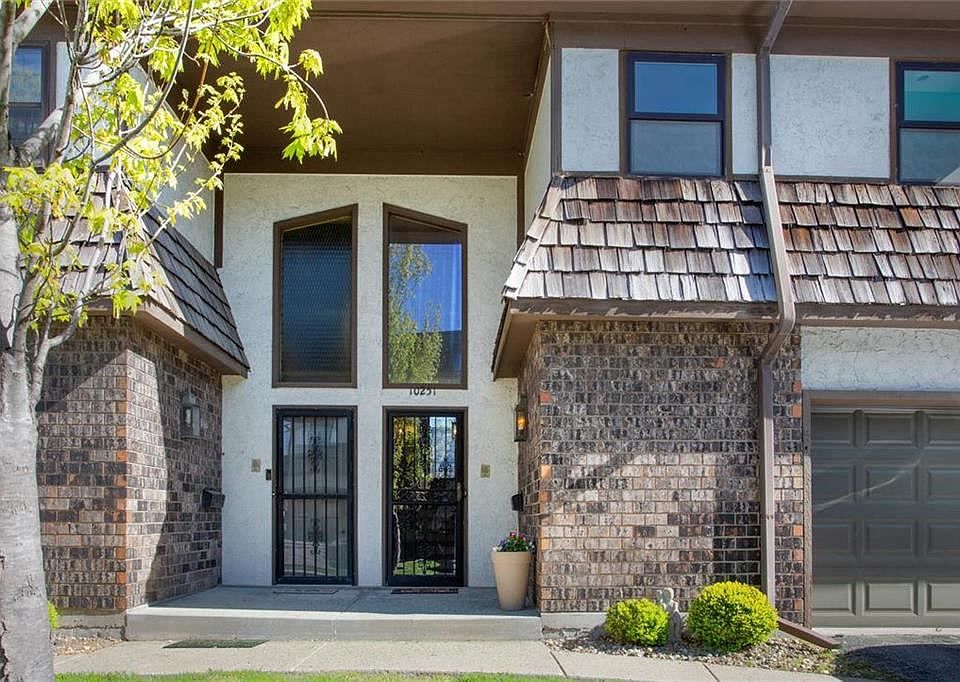 1st image of 10251 Cedarbrooke Ln