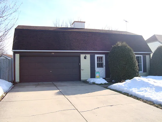 255 Fernwood Rd photo 1